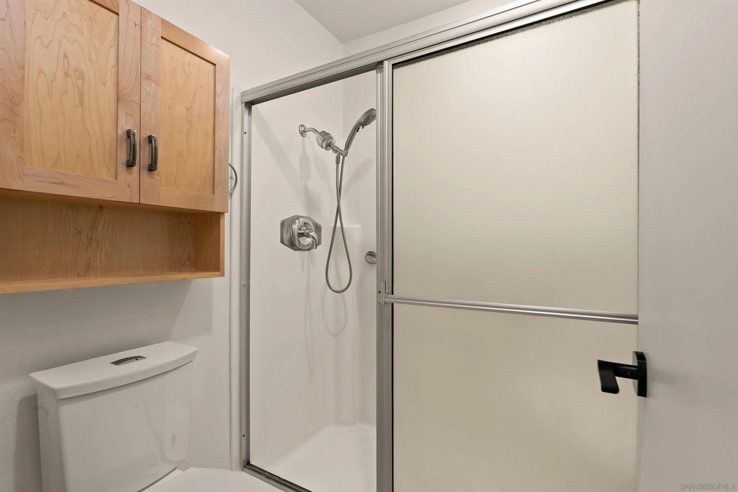 Photo #16: 2600094 Listing: Photo #16