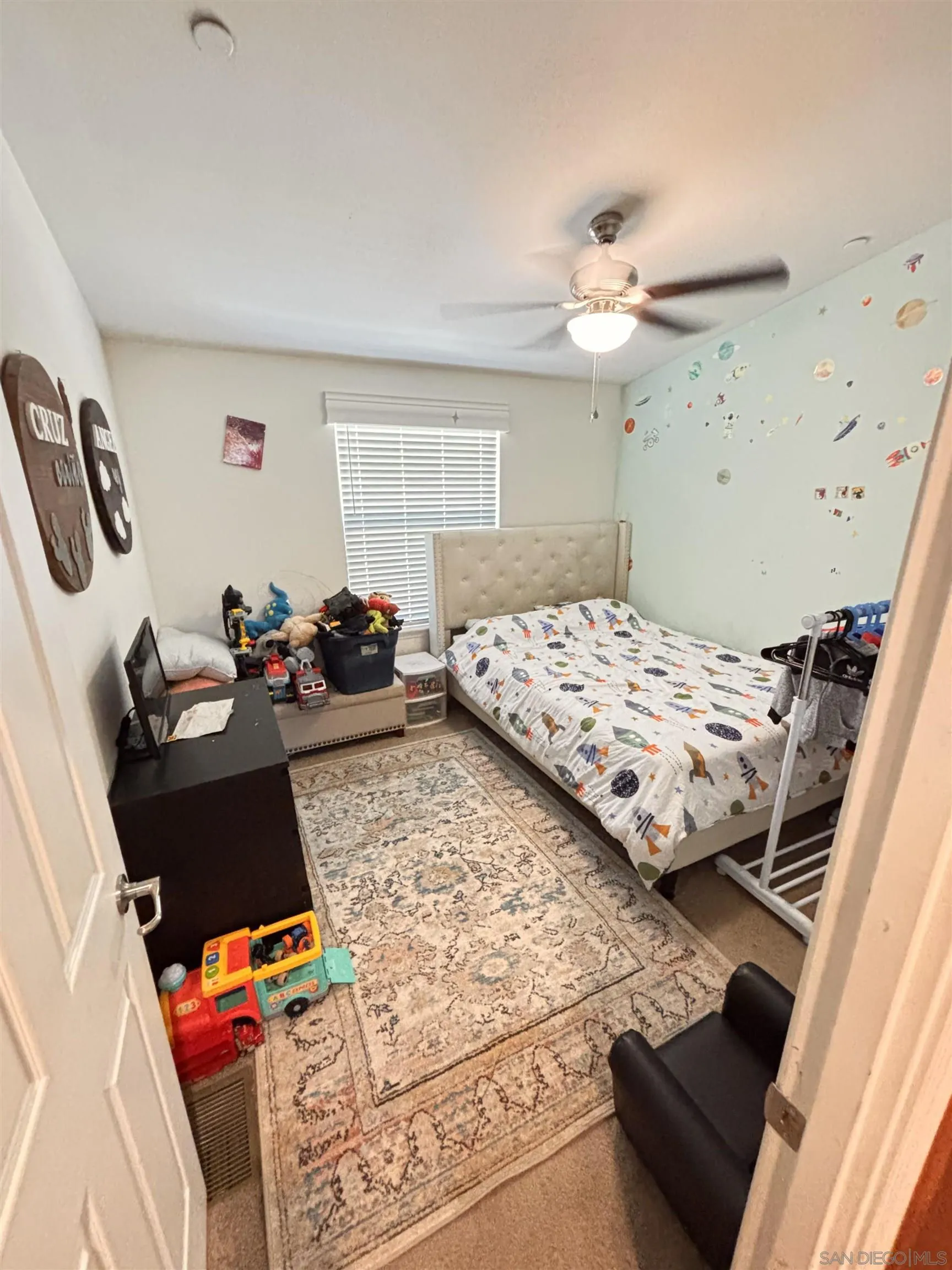 https://cdn.realtyfeed.com/cdn/127/260009403/045fa096698a71adae8f3b91001be30d.webp