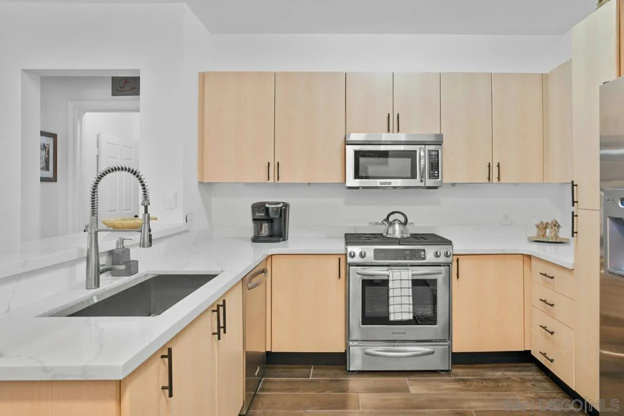 Photo #7: 260009407 Listing: Photo #7