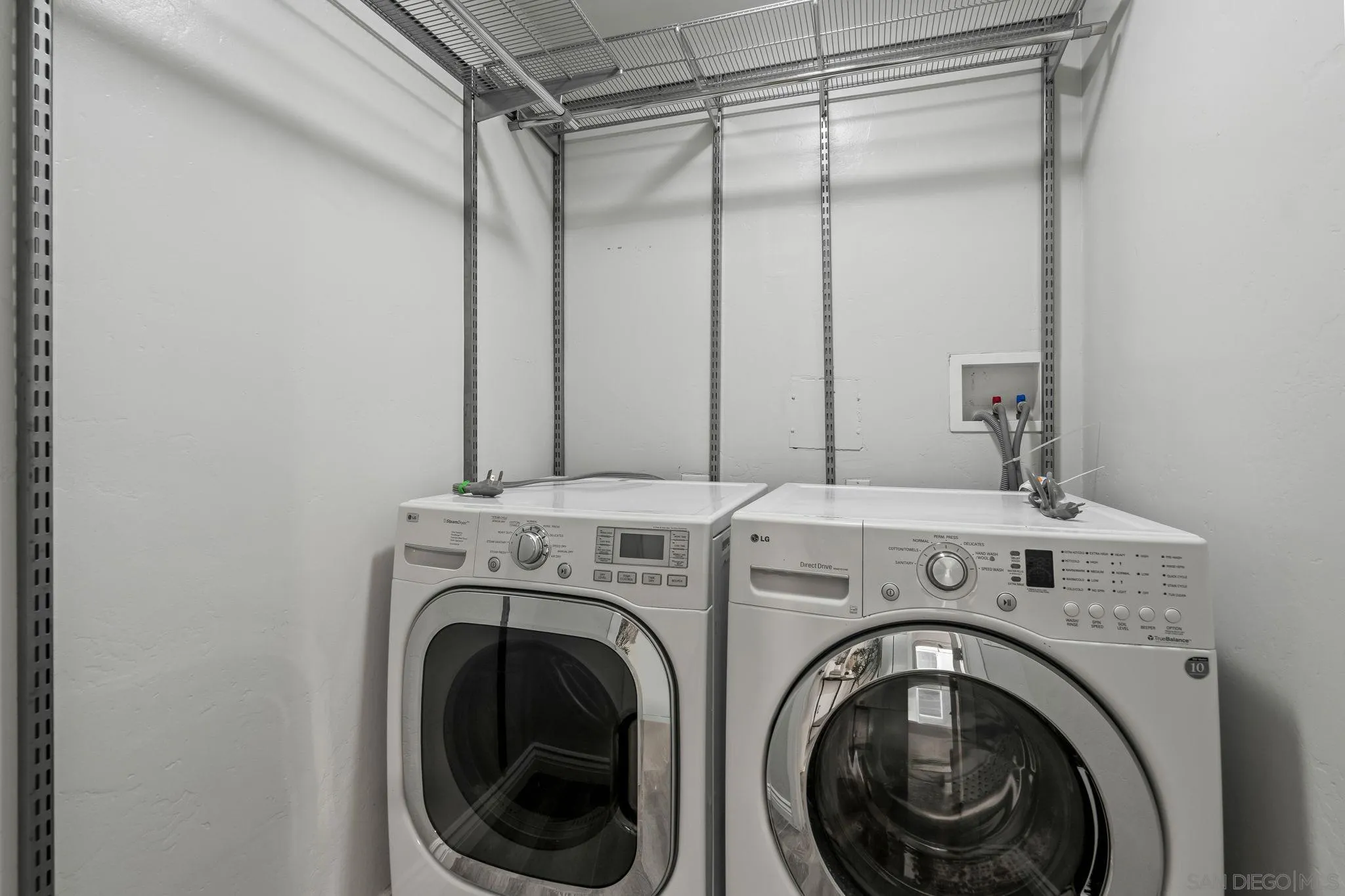 Photo #33: 260009409 Listing: Photo #33