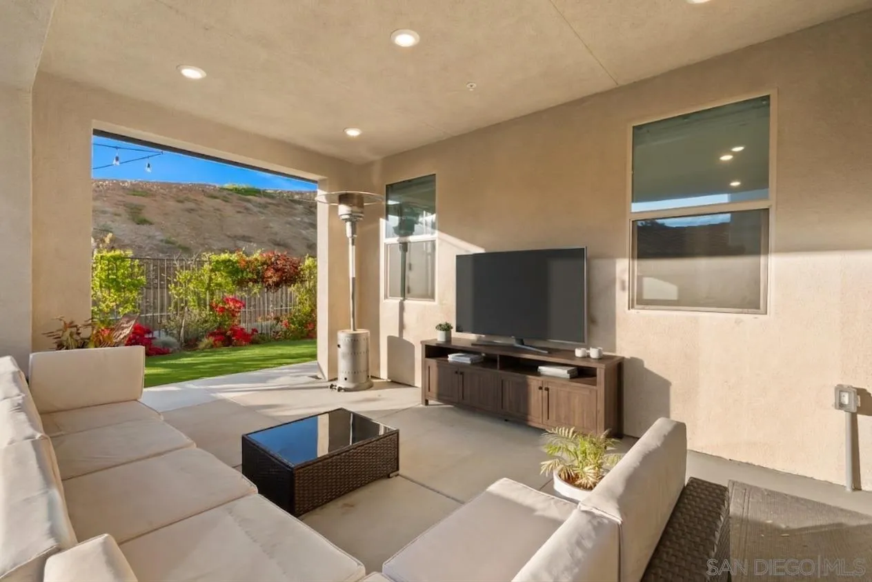 https://cdn.realtyfeed.com/cdn/127/260009413/377fe635a9fbf7a6408402b63bff814d.webp