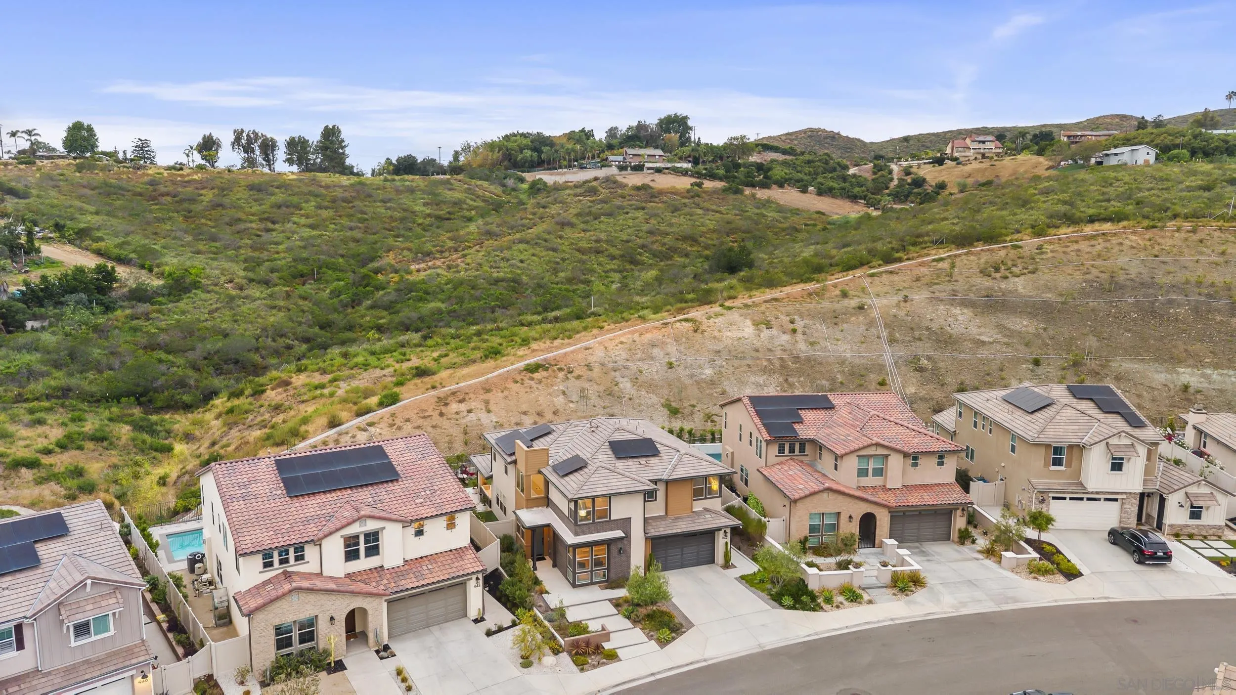 https://cdn.realtyfeed.com/cdn/127/260009413/3fbce09372783bfc4088ce9e5154e607.webp