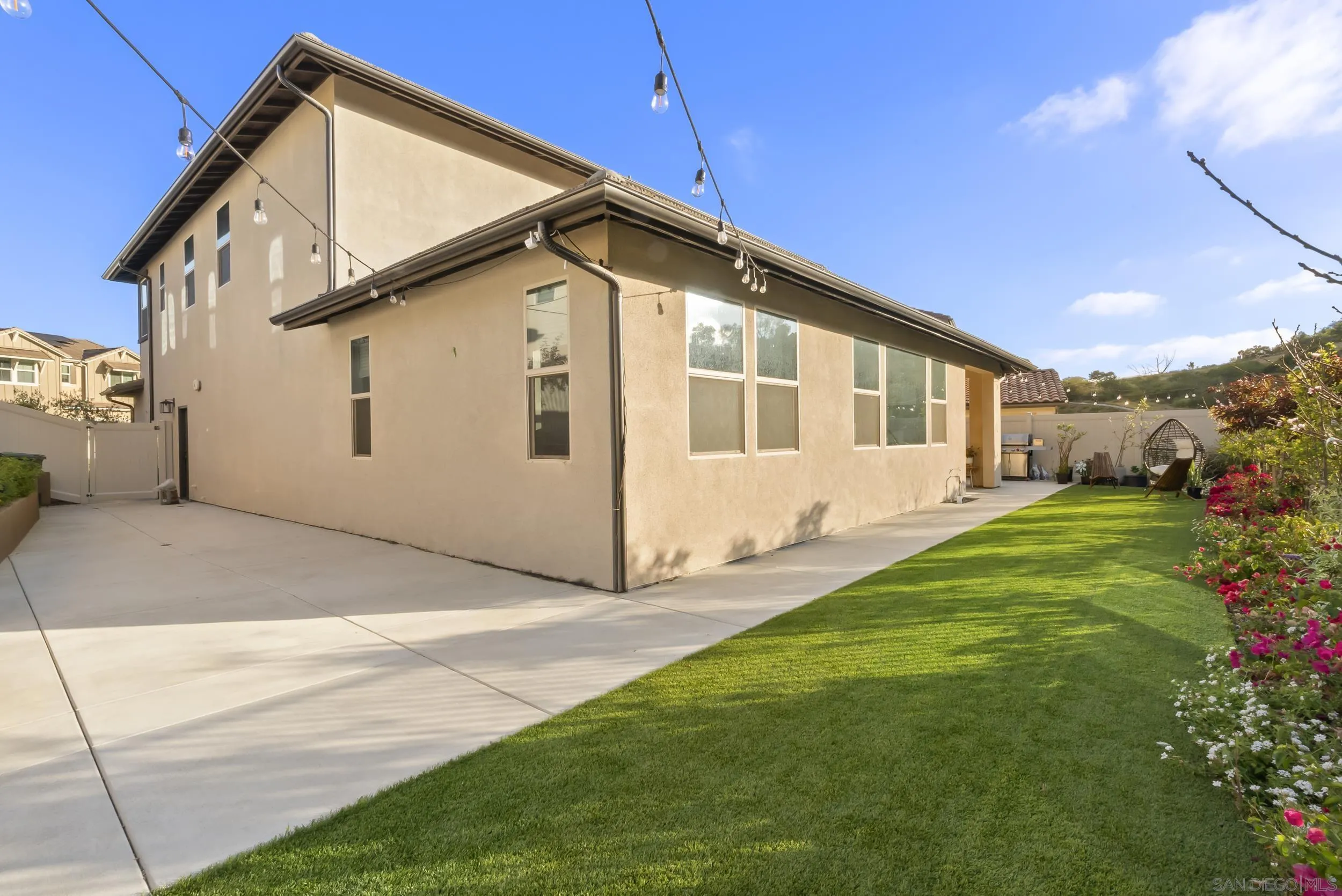 https://cdn.realtyfeed.com/cdn/127/260009413/54555fc0bec642ad73950cc57d9633cf.webp