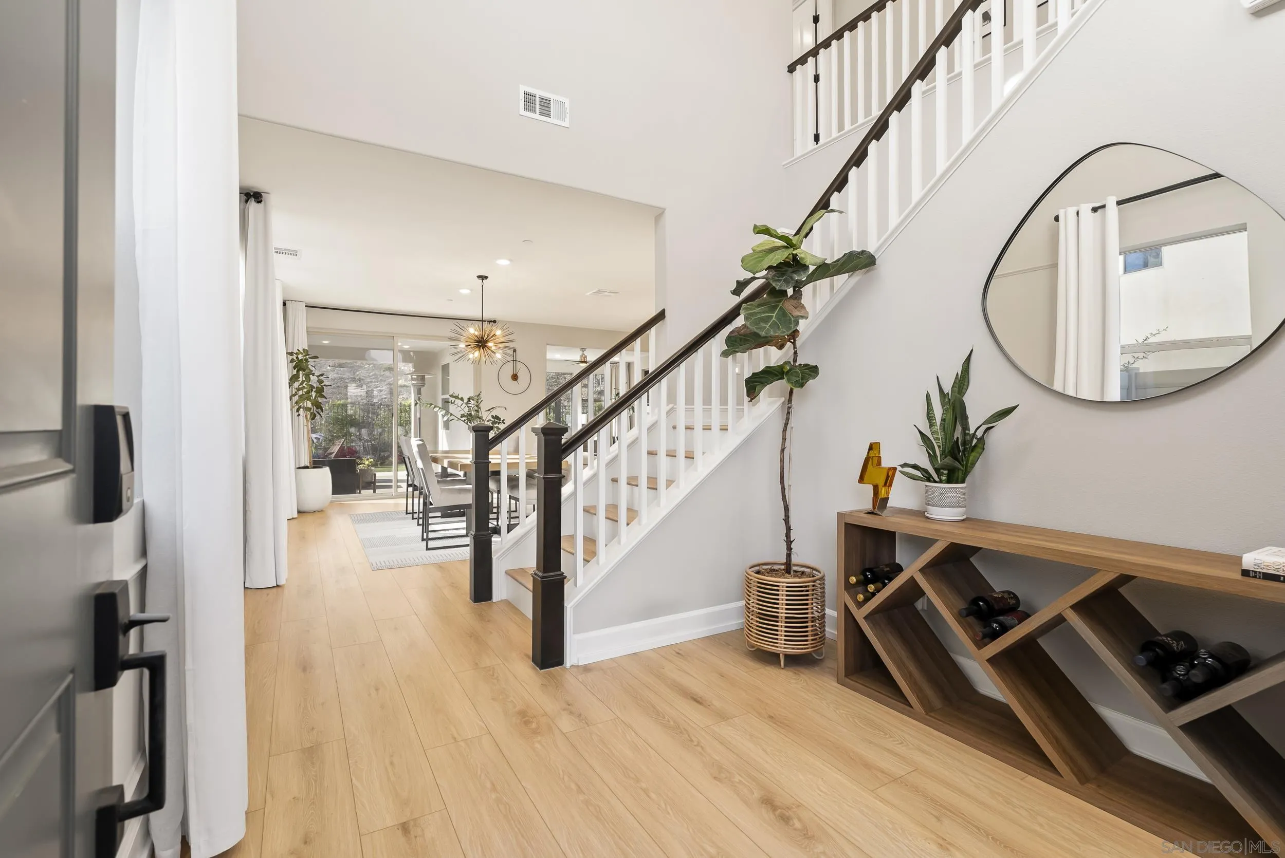 https://cdn.realtyfeed.com/cdn/127/260009413/6a3c24d6dbc3169438549920f59b850d.webp
