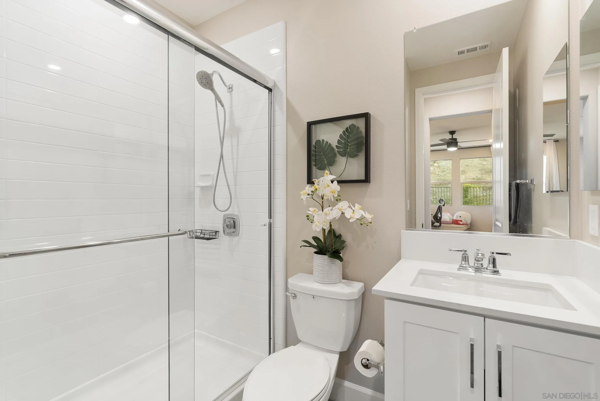 https://cdn.realtyfeed.com/cdn/127/260009413/7efc487f7f0c248cc56341249ceea459.webp