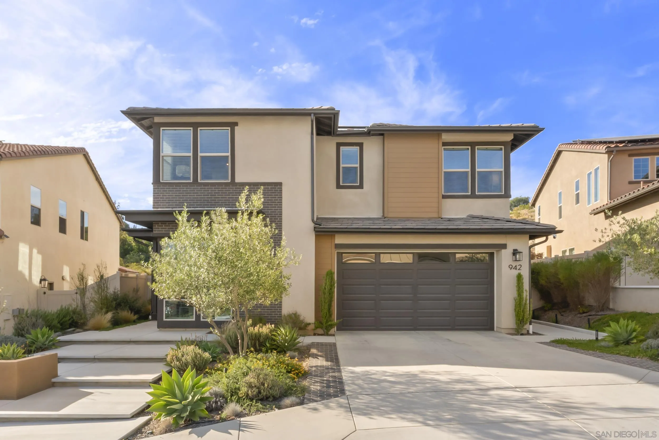 https://cdn.realtyfeed.com/cdn/127/260009413/879ee78f2ae4e77a0cea7aaedcebe6fd.webp