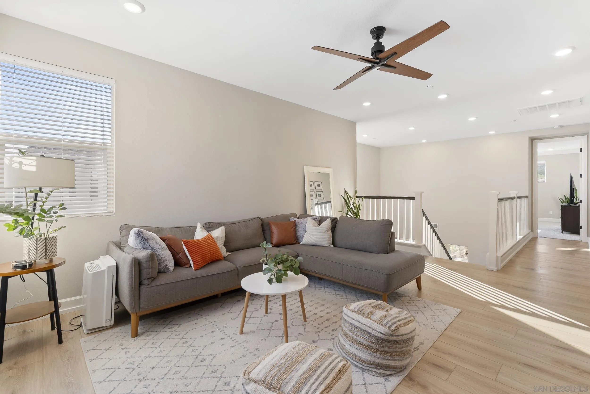 https://cdn.realtyfeed.com/cdn/127/260009413/e89dd8bc447a8fc8c27c565ebbe75d17.webp