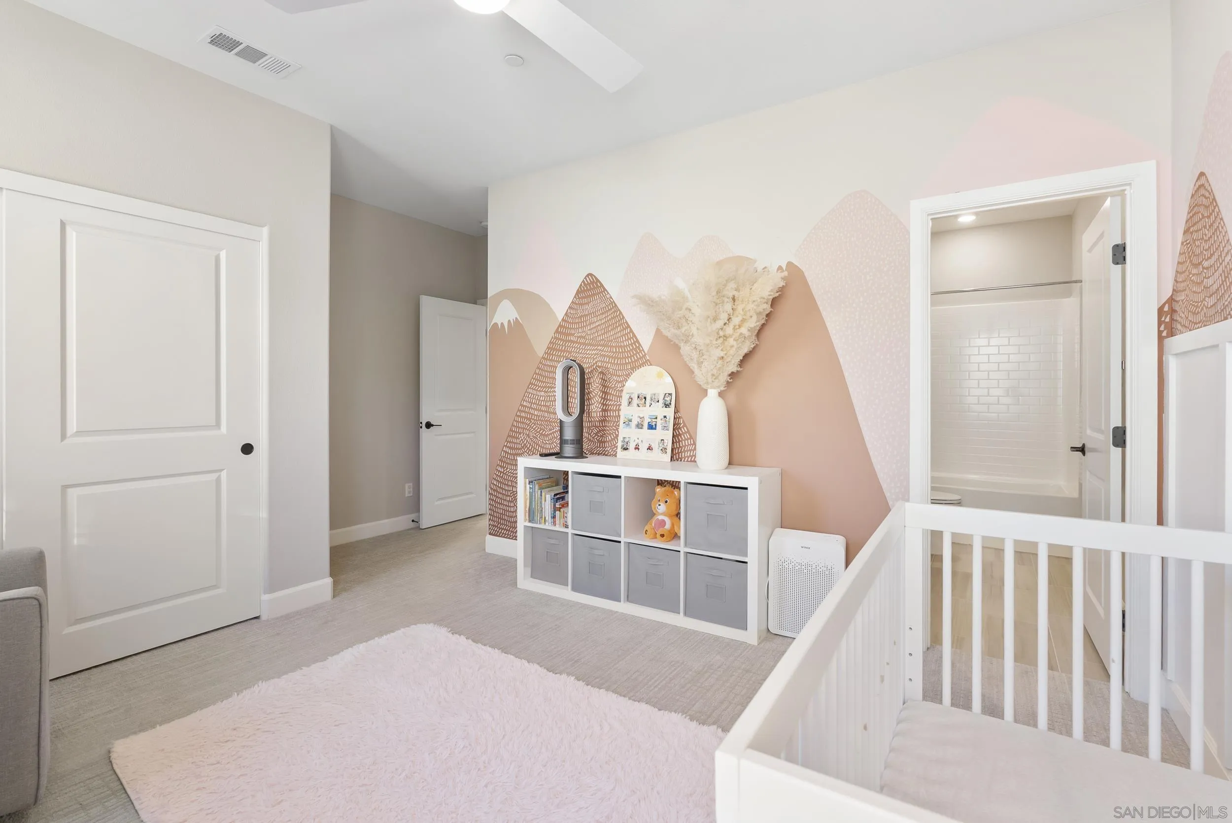 https://cdn.realtyfeed.com/cdn/127/260009413/ec2199c14e7e389c74aa7d04f07e655f.webp