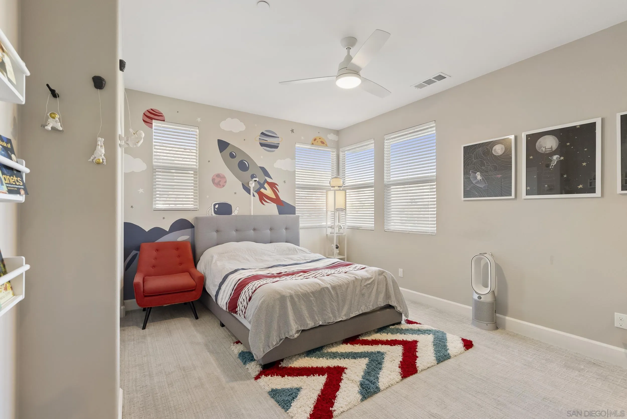 https://cdn.realtyfeed.com/cdn/127/260009413/f1ff2b0499dce564ca83bd778e5687bc.webp
