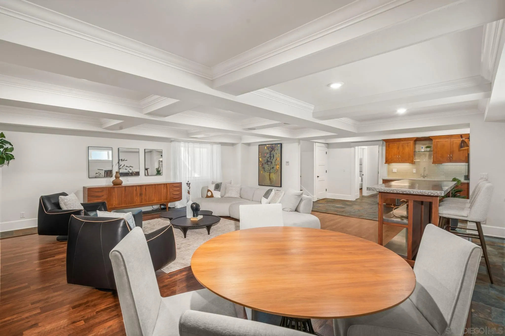 https://cdn.realtyfeed.com/cdn/127/260009417/da1fdef8c3e158c52abd49da9f6c4c67.webp