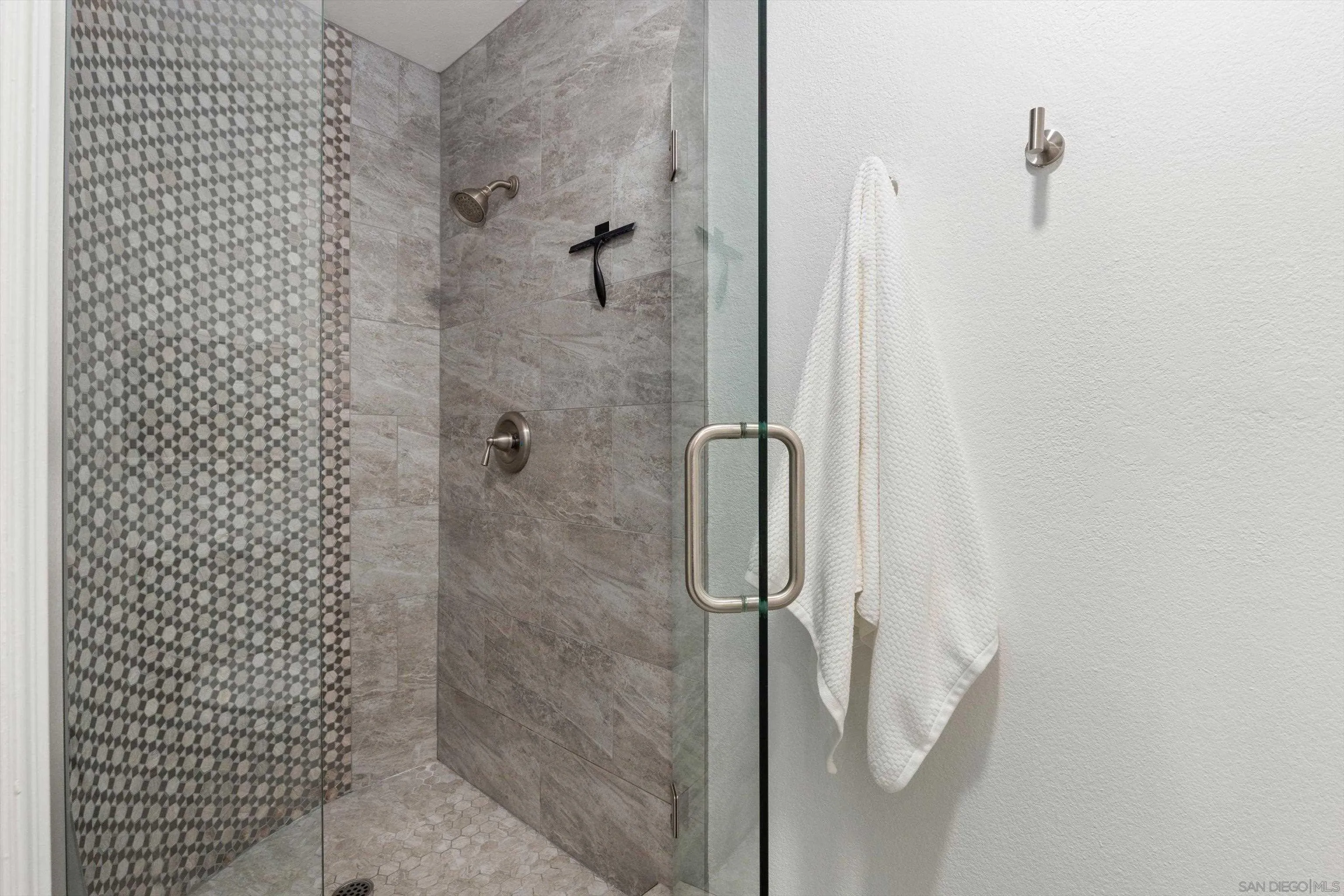 https://cdn.realtyfeed.com/cdn/127/260009418/ac747751c7296afa947296eac660912d.webp