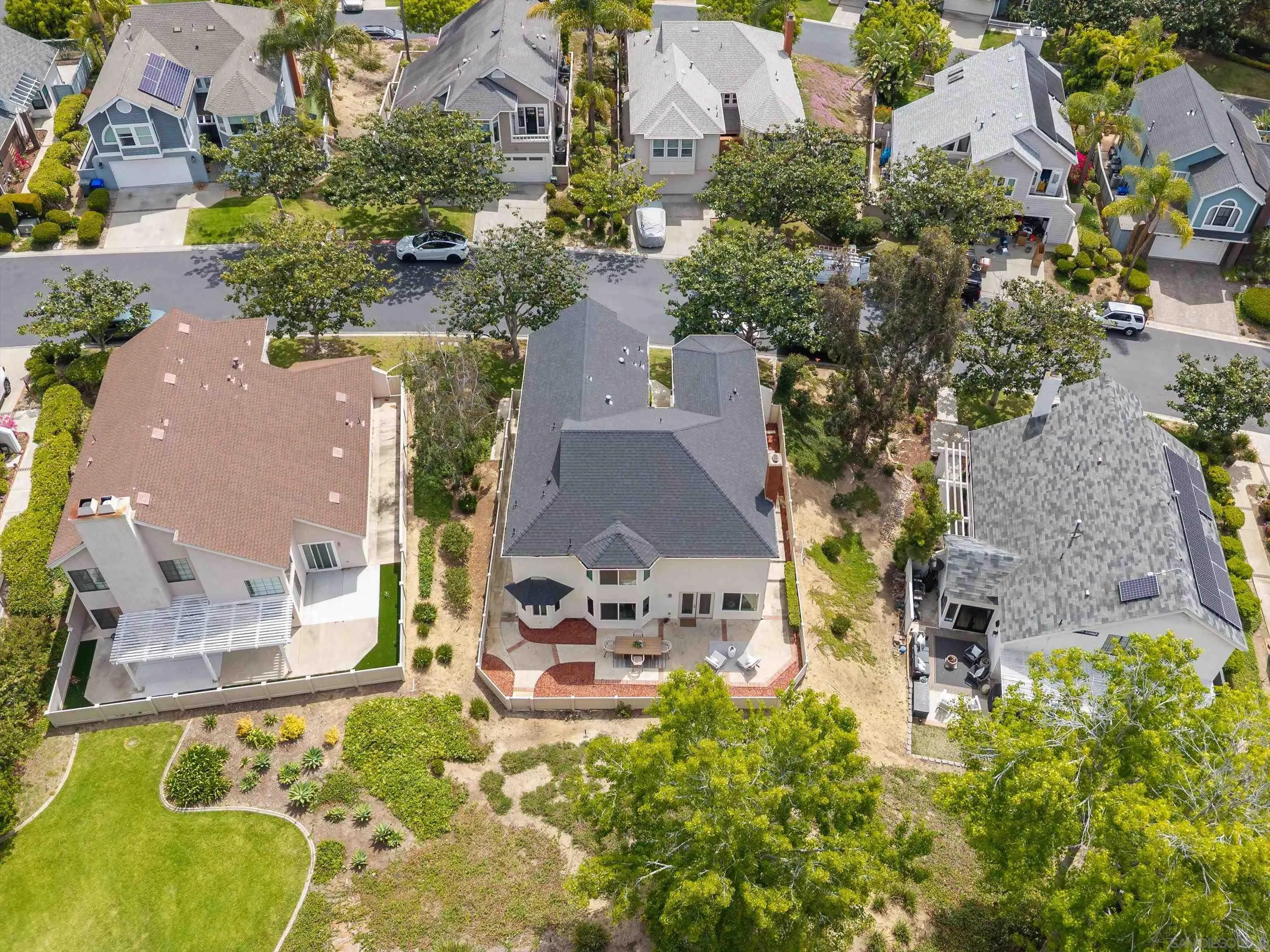 https://cdn.realtyfeed.com/cdn/127/260009418/ac8aad6886d37626ba17e7ba27425e8b.webp