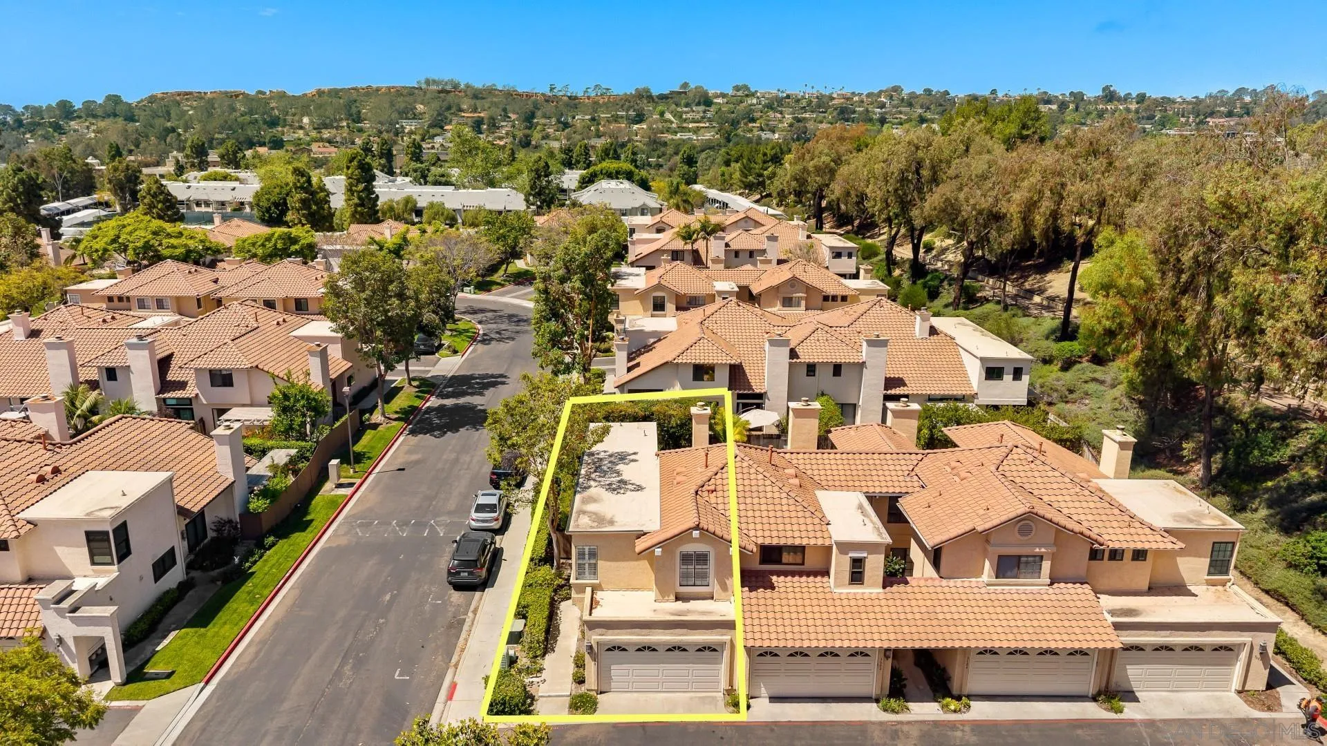 Photo #2: 260009423 Listing: Photo #2