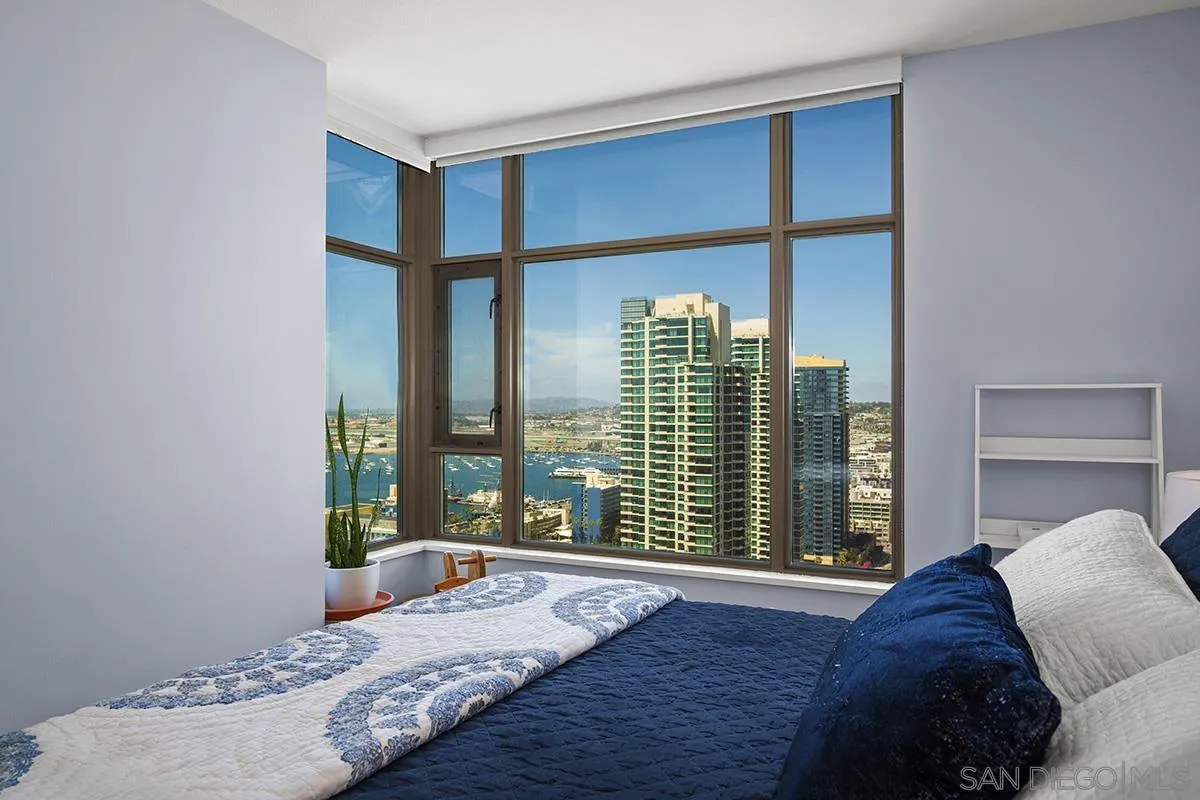 https://cdn.realtyfeed.com/cdn/127/260009430/2ab6fa43fdcaf44904bfeb79e4f8a51e.webp