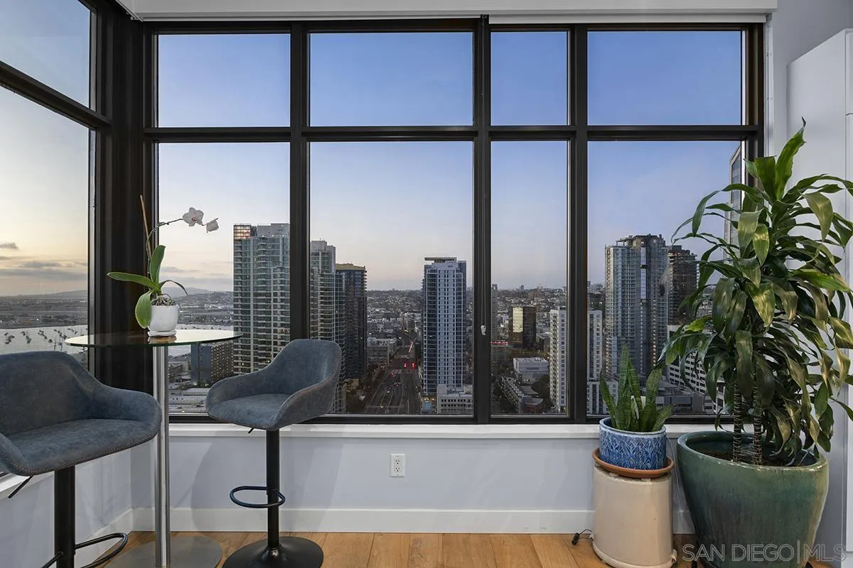 https://cdn.realtyfeed.com/cdn/127/260009430/2ea3d23e99ffa1f7b09d5a46a77862de.webp