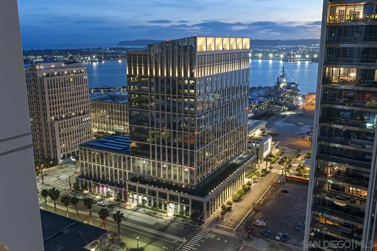 Photo #37: 260009430 Listing: Photo #37