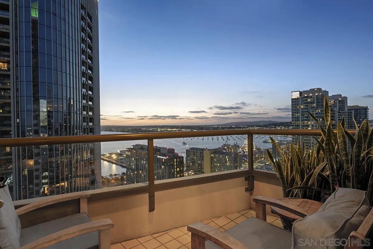 Photo #2: 260009430 Listing: Photo #2