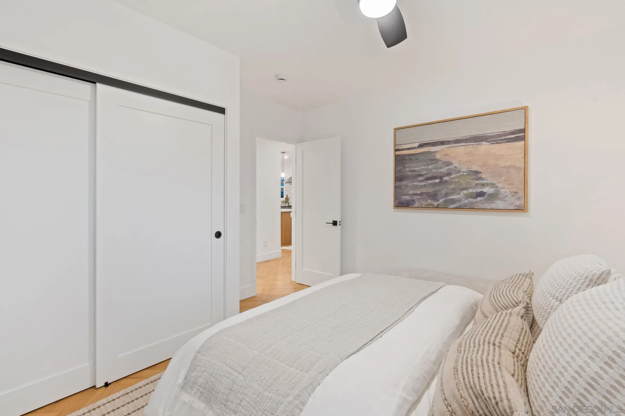 https://cdn.realtyfeed.com/cdn/127/260009436/db0b4662ab268a38e649ae0921fca785.webp