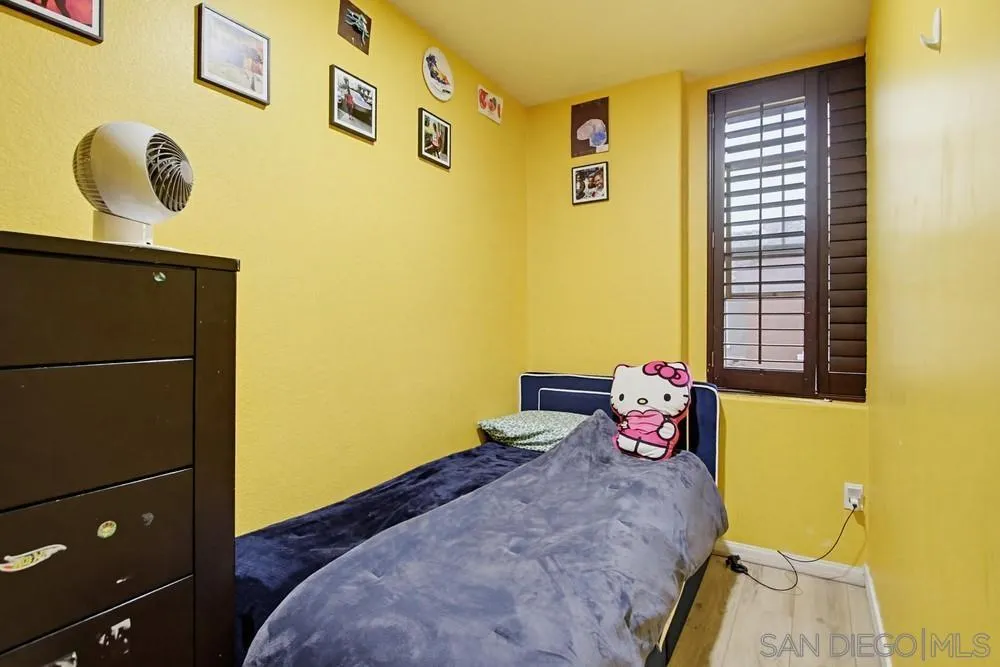 https://cdn.realtyfeed.com/cdn/127/260009441/c5f9981d7be5361639609dcd0e79e7d5.webp