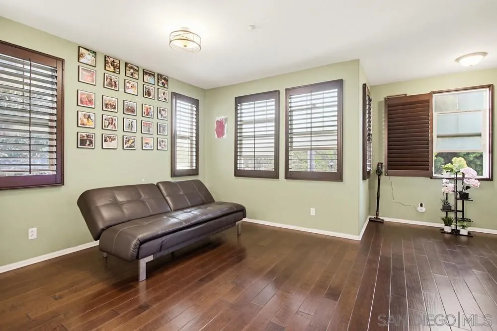 https://cdn.realtyfeed.com/cdn/127/260009441/eafb577728c268faa3ca7b6a58e39855.webp