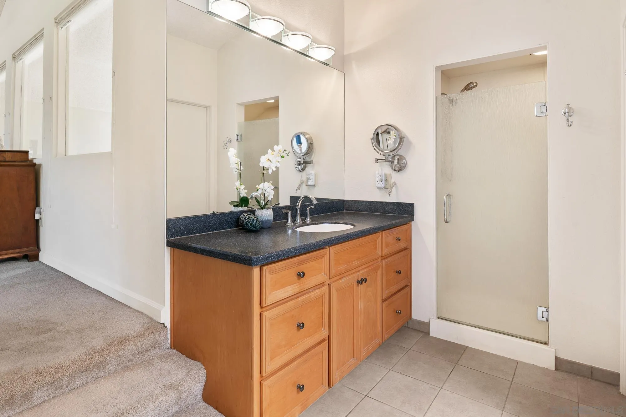 https://cdn.realtyfeed.com/cdn/127/260009454/158f531abefe0e85a1ad481f085b52db.webp