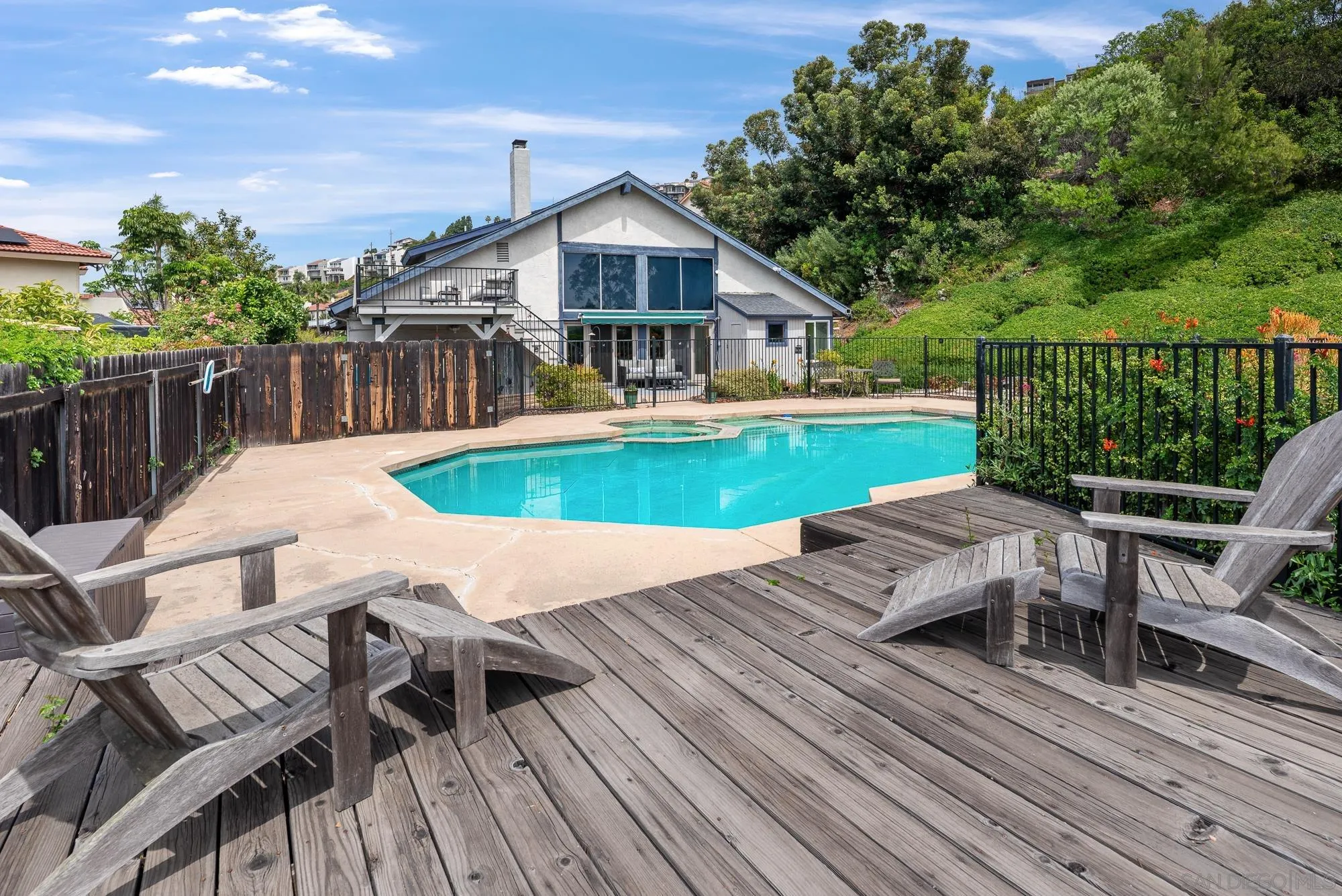 https://cdn.realtyfeed.com/cdn/127/260009454/28701ba4c3fea5f7a571018bca3a2c44.webp