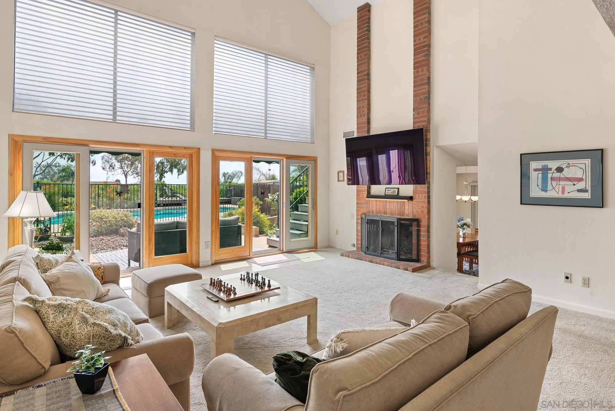 https://cdn.realtyfeed.com/cdn/127/260009454/52765f2f6feec25c734833dff73672d4.webp