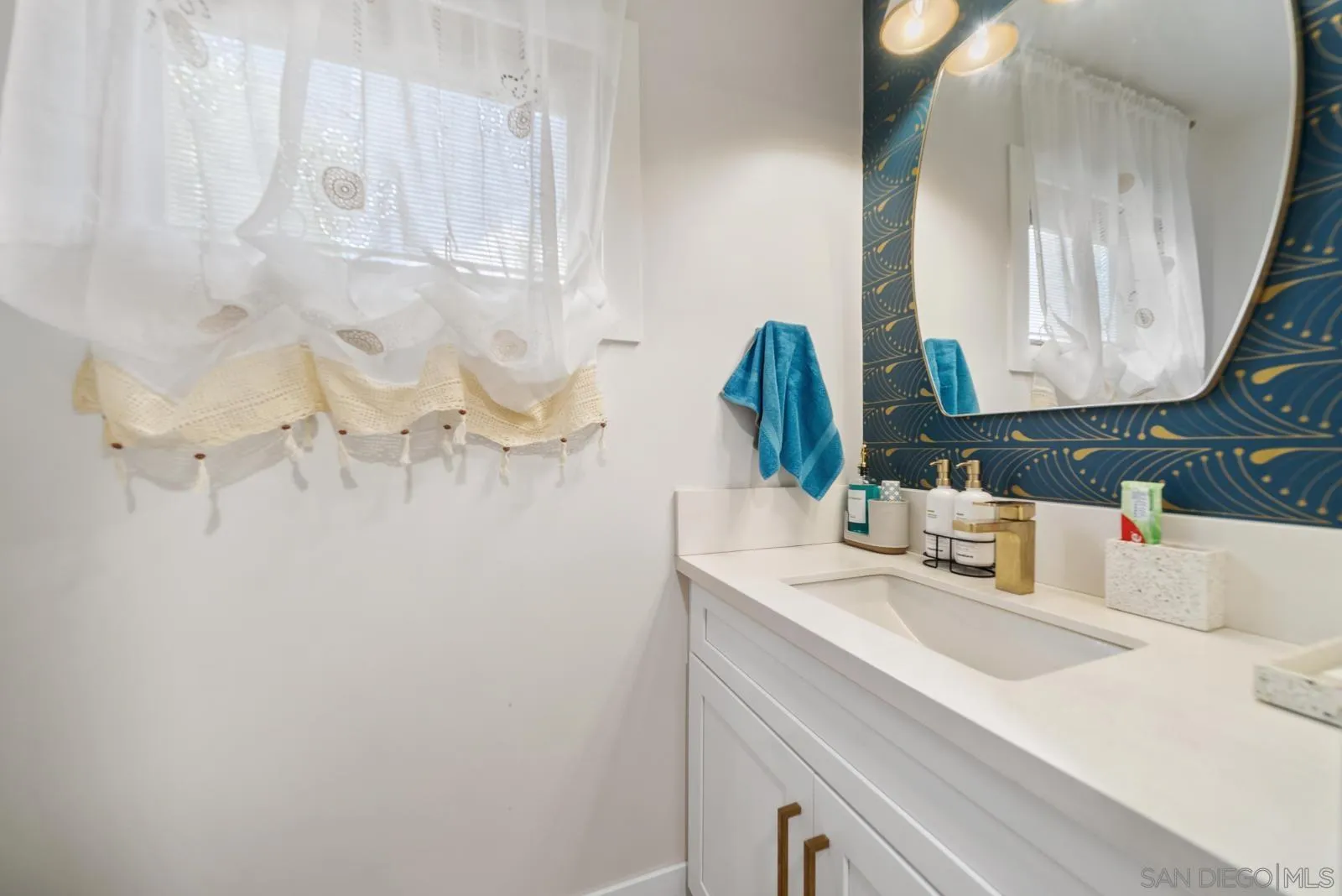 https://cdn.realtyfeed.com/cdn/127/260009457/748019f30559a69557d6409ce0213a45.webp