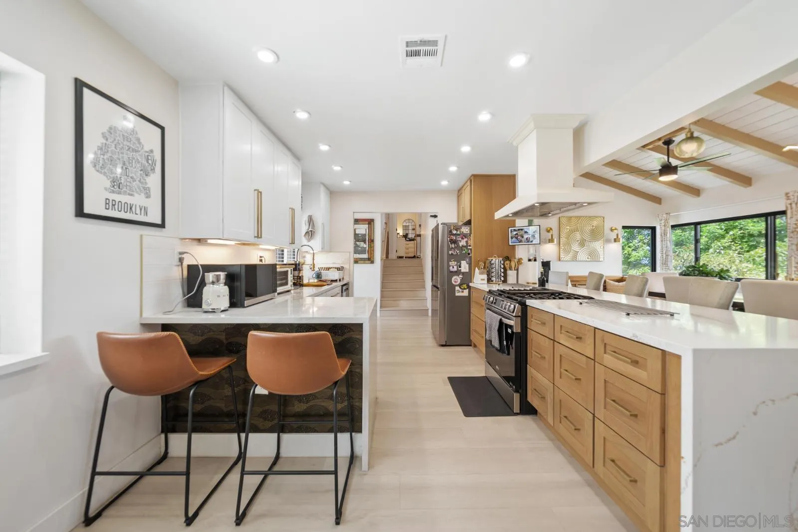 https://cdn.realtyfeed.com/cdn/127/260009457/778028dd323fa7d94df9a0b51217a50d.webp