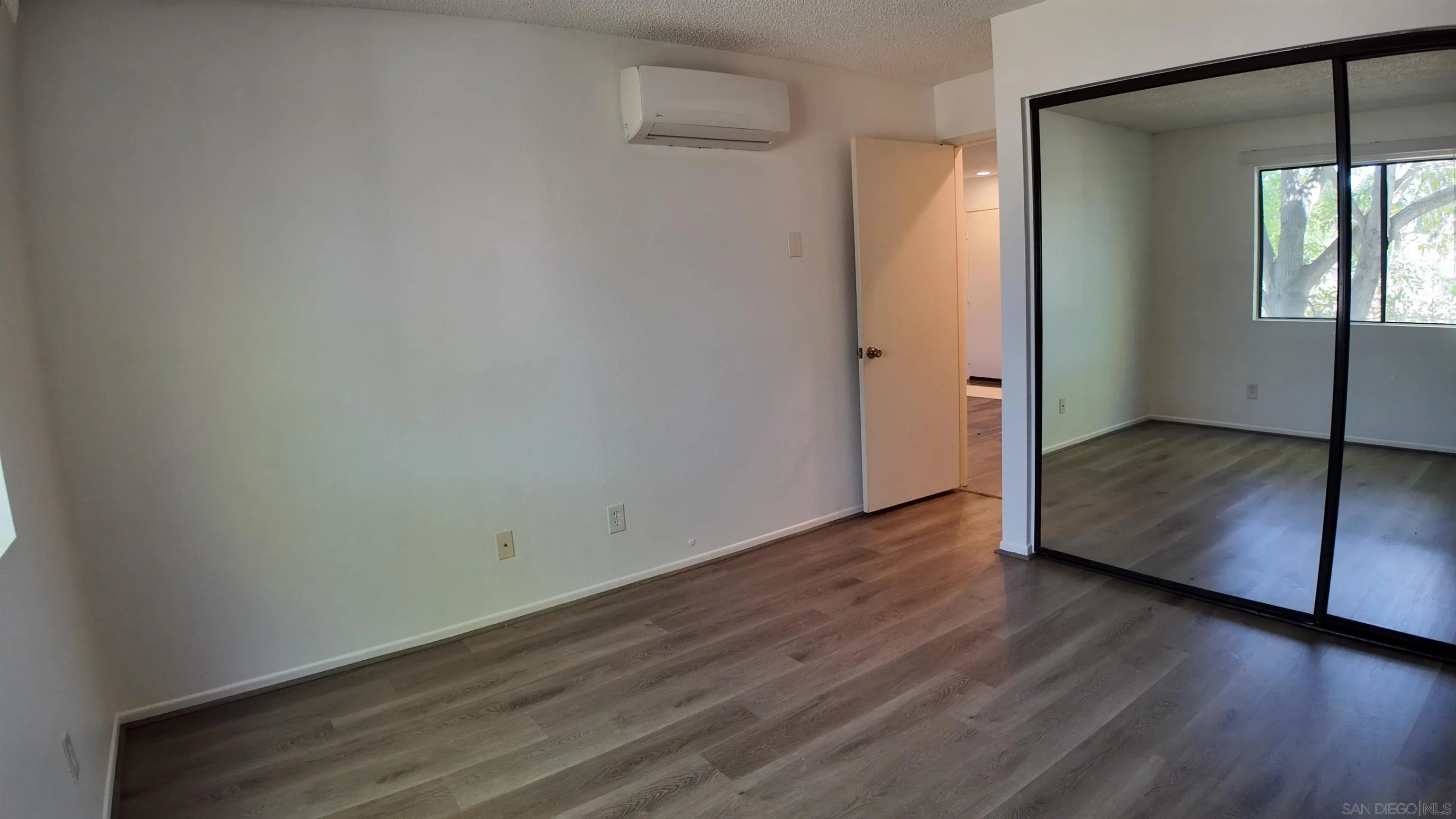 https://cdn.realtyfeed.com/cdn/127/260009460/0c5273e8382480d32590a0865f87ab81.webp