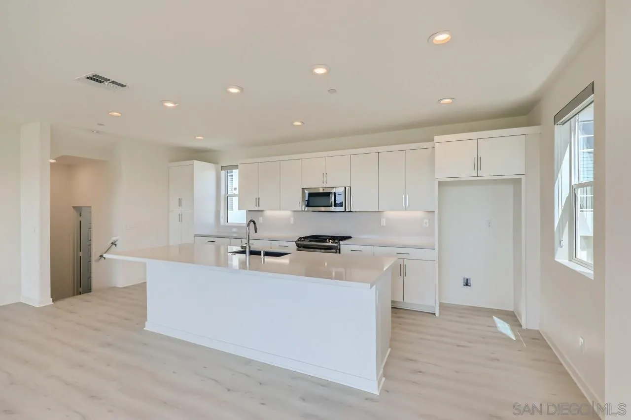 3051 Marquee Way, San Diego, CA, 92108