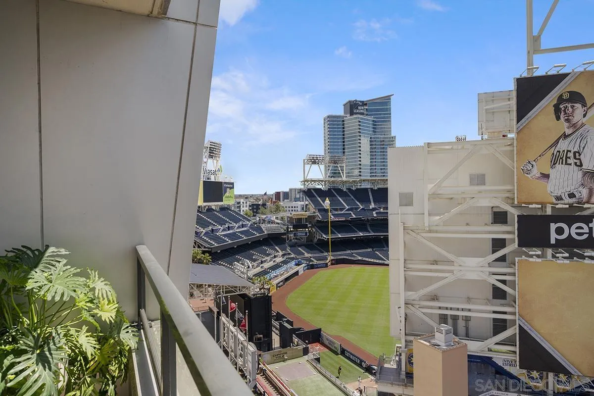 Photo #4: 260009463 Listing: Photo #4