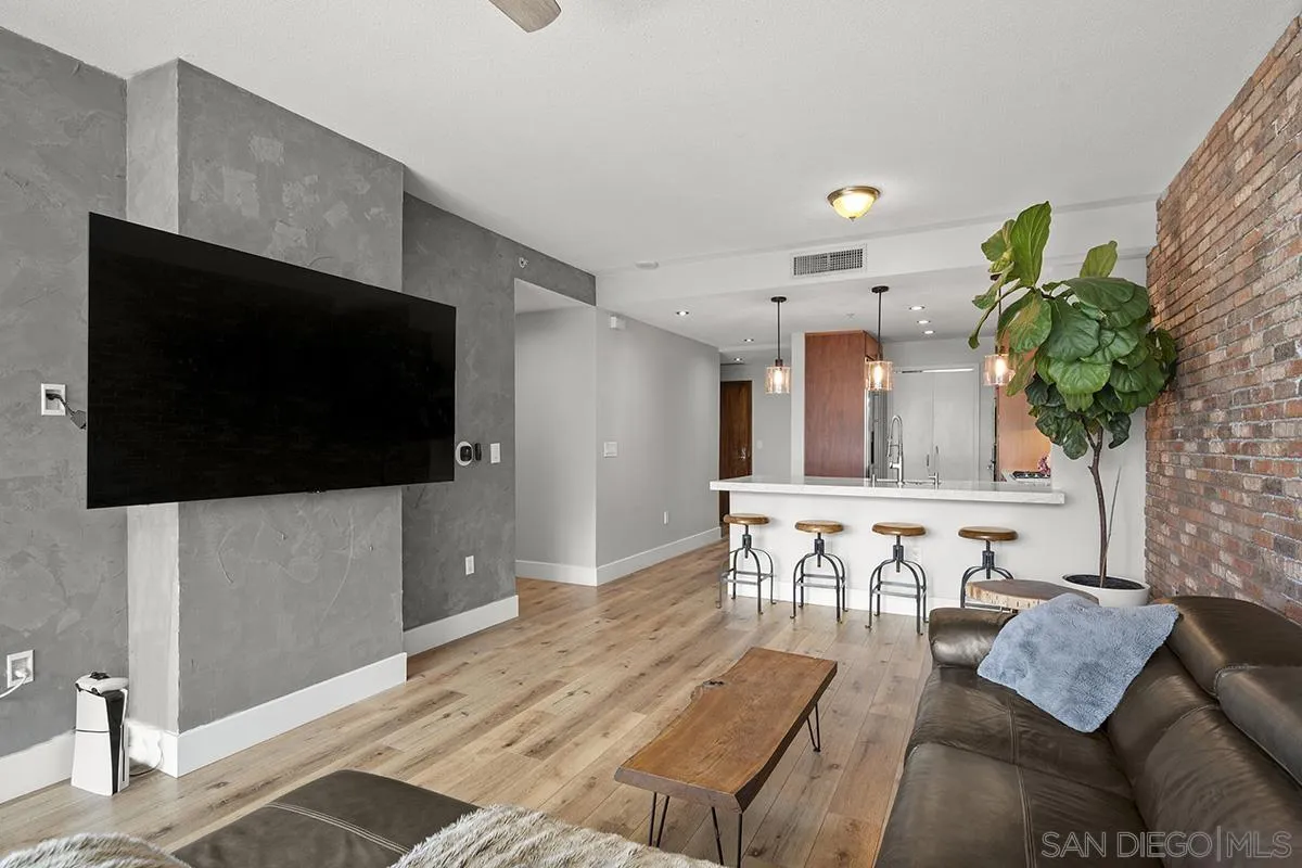 Photo #16: 260009463 Listing: Photo #16