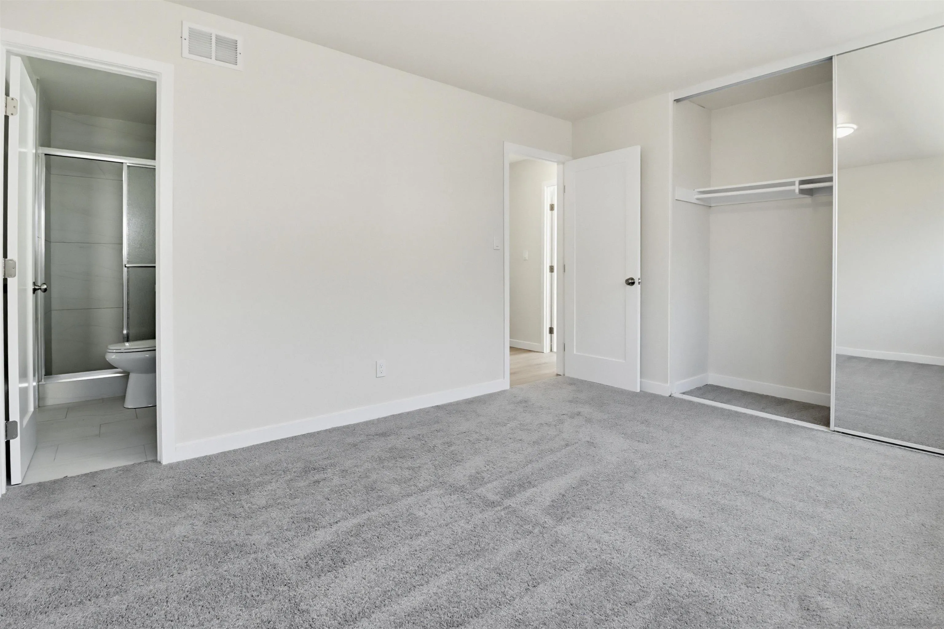 https://cdn.realtyfeed.com/cdn/127/260009470/1aae5e573dd7804923029d4b93b809b2.webp
