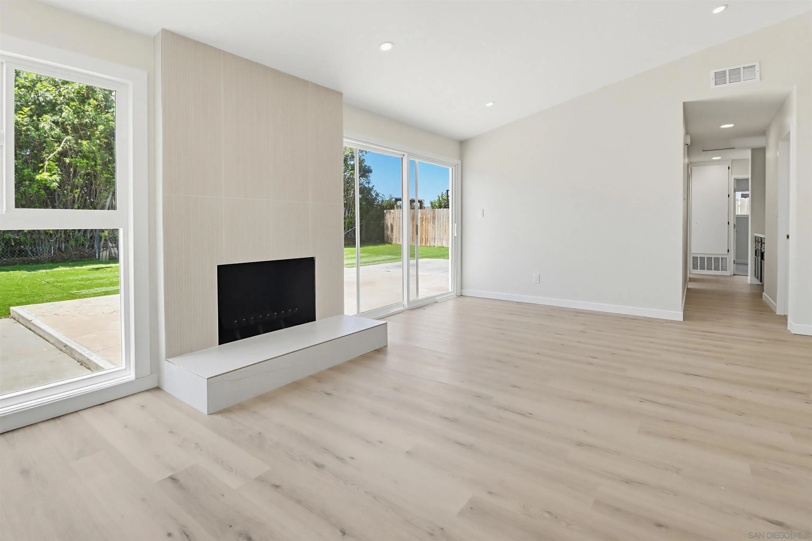 https://cdn.realtyfeed.com/cdn/127/260009470/6524321239c4379f9ca69a53c4bc11e1.webp