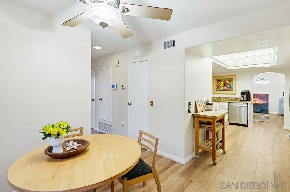 https://cdn.realtyfeed.com/cdn/127/260009471/21d8f9c0f500608a3e9cf74d7a4a55f5.webp