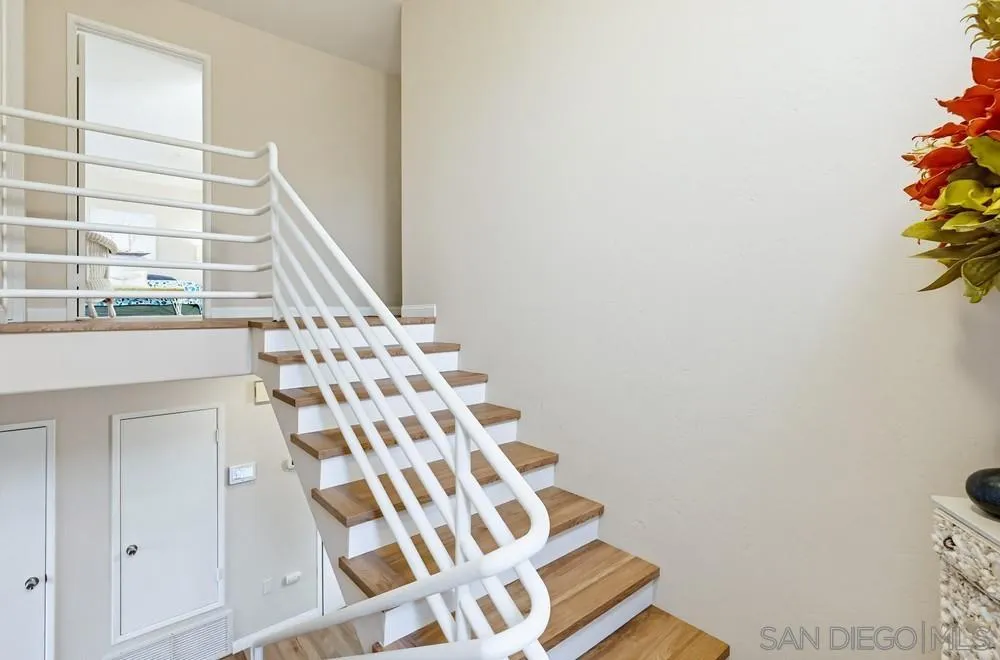 https://cdn.realtyfeed.com/cdn/127/260009471/22078371e91272d25e6a46d5fdb1acd9.webp