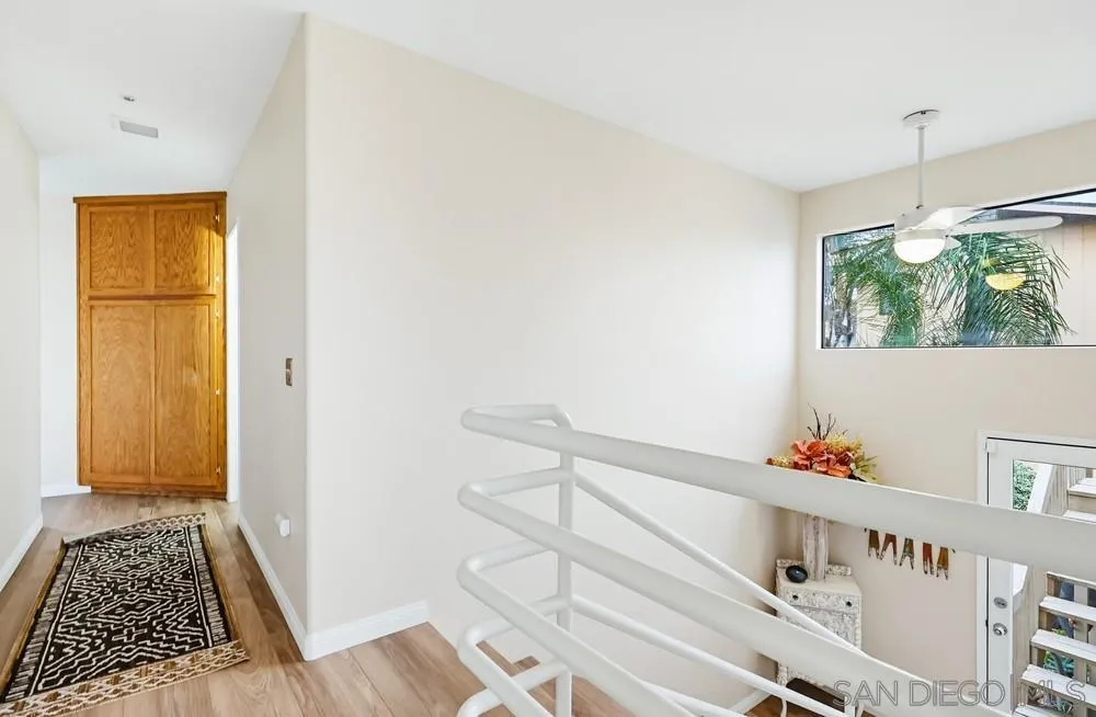 https://cdn.realtyfeed.com/cdn/127/260009471/74b61d27750afbcb268d2d7905662ab0.webp