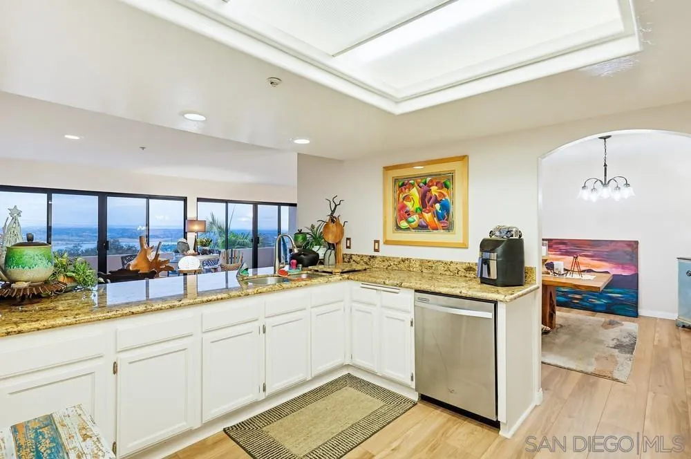 https://cdn.realtyfeed.com/cdn/127/260009471/81052ae98035a8e5550bcdb0073a6f58.webp