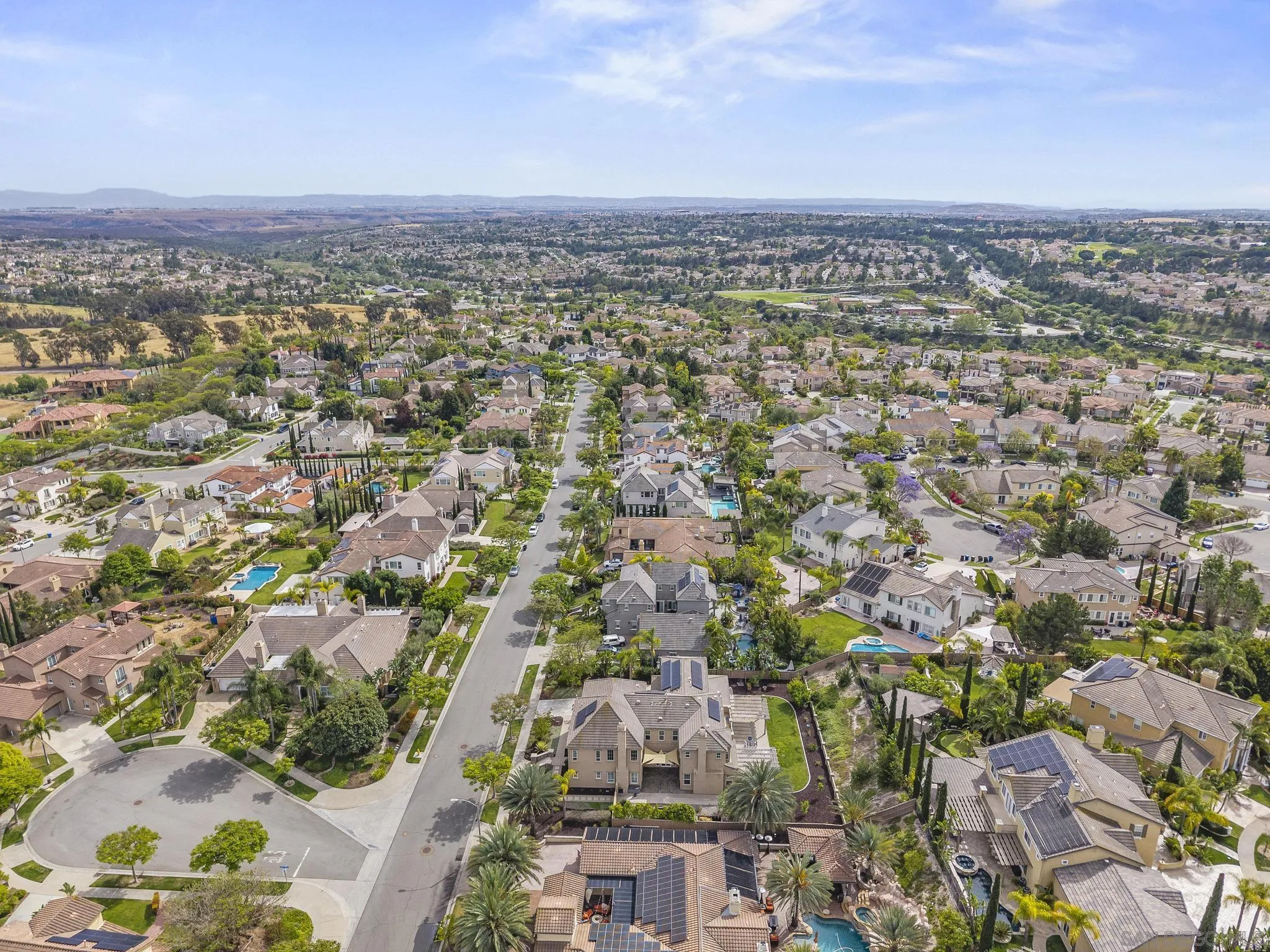 https://cdn.realtyfeed.com/cdn/127/260009481/4f13f63c4a9d21d1c56a95f6d7342534.webp