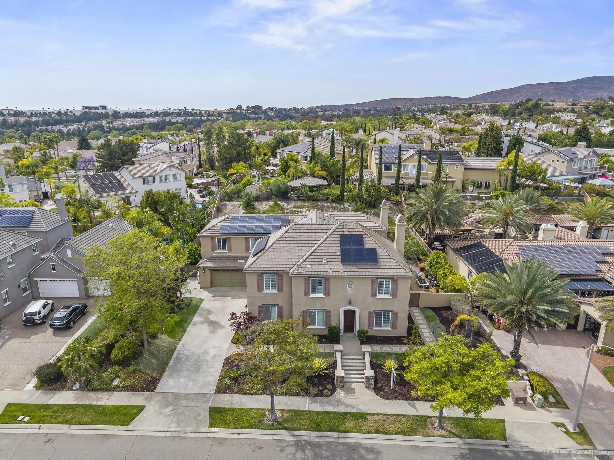 https://cdn.realtyfeed.com/cdn/127/260009481/a37e6b5fcef32748269f4eb48092dc07.webp