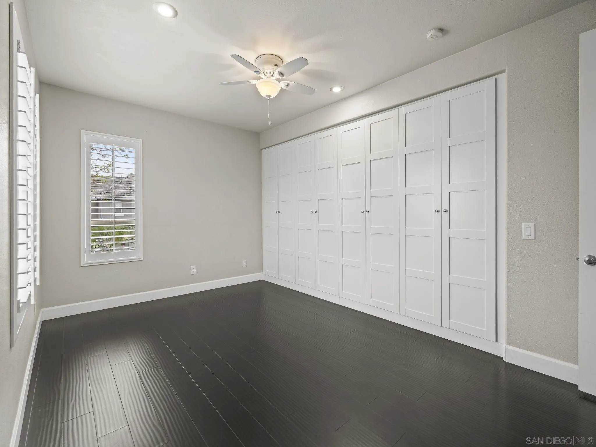 https://cdn.realtyfeed.com/cdn/127/260009481/d4df24b726be8d39167c274da5c21f34.webp