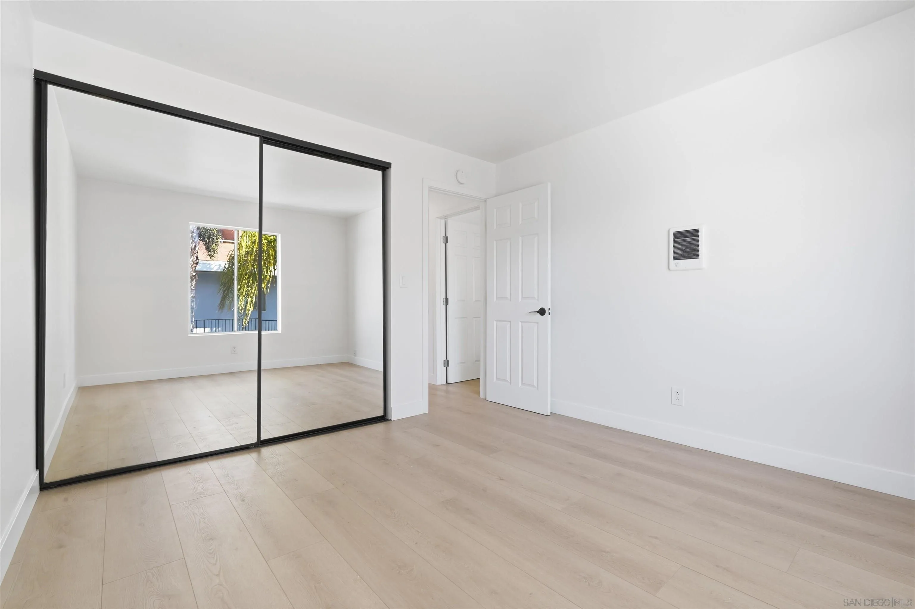 Photo #12: 260009488 Listing: Photo #12