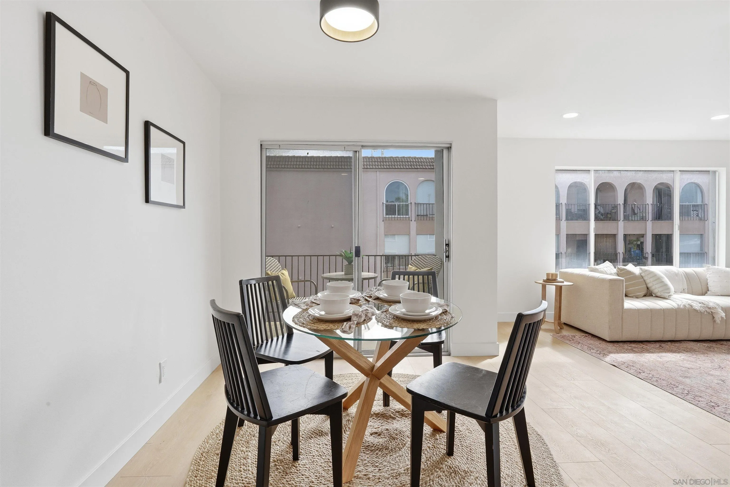 Photo #6: 260009488 Listing: Photo #6