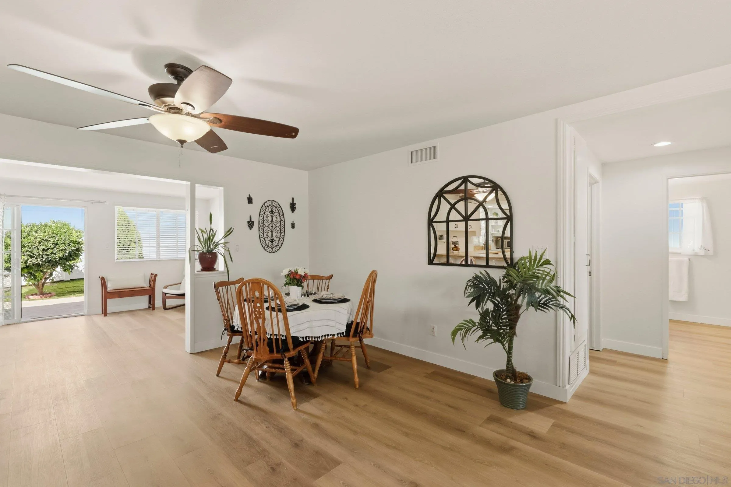 https://cdn.realtyfeed.com/cdn/127/260009496/23b6e4335190ddea401083c692e225db.webp