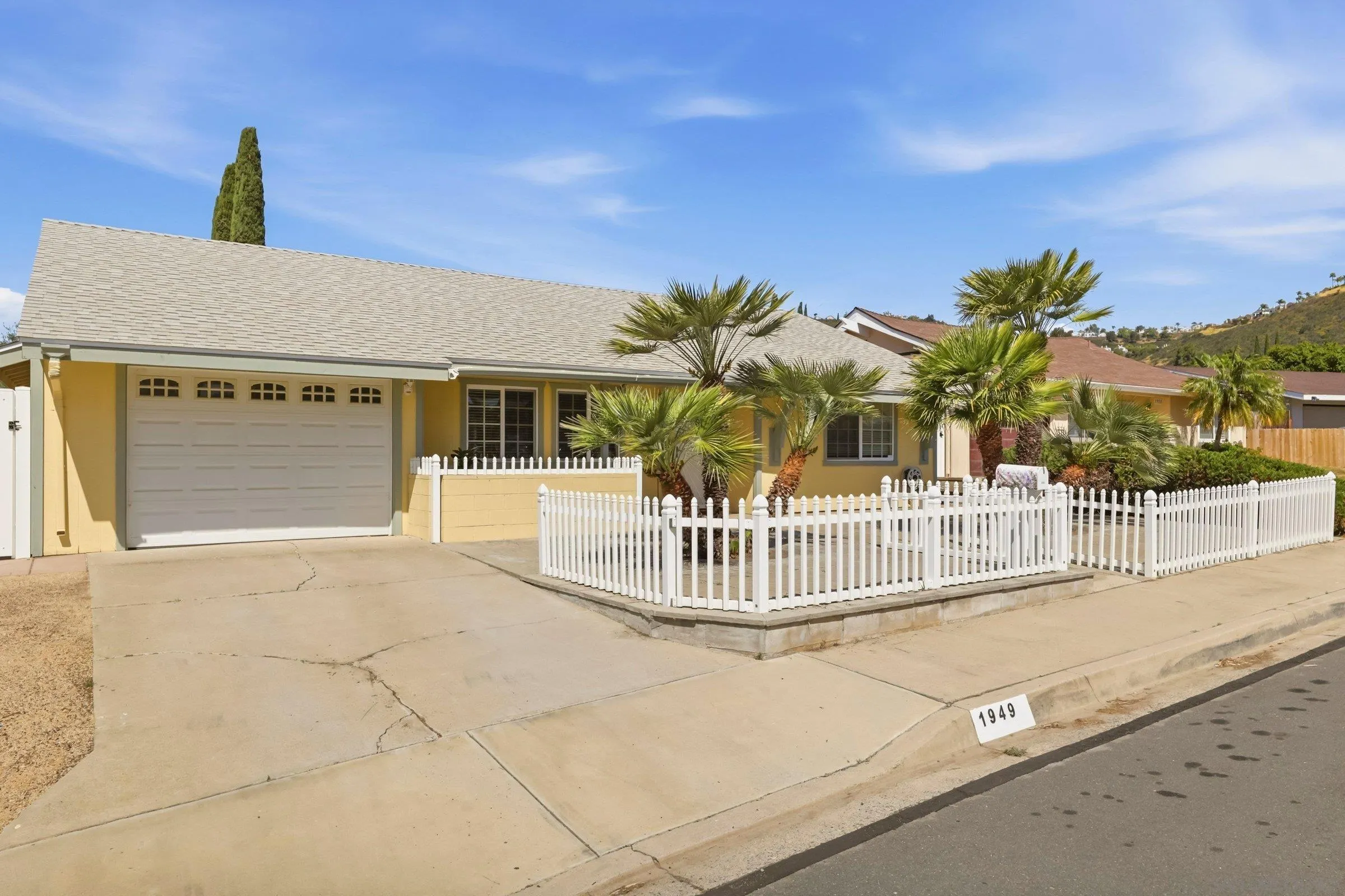 https://cdn.realtyfeed.com/cdn/127/260009496/9342e6ee69d795788f04ae17f4fde1f4.webp