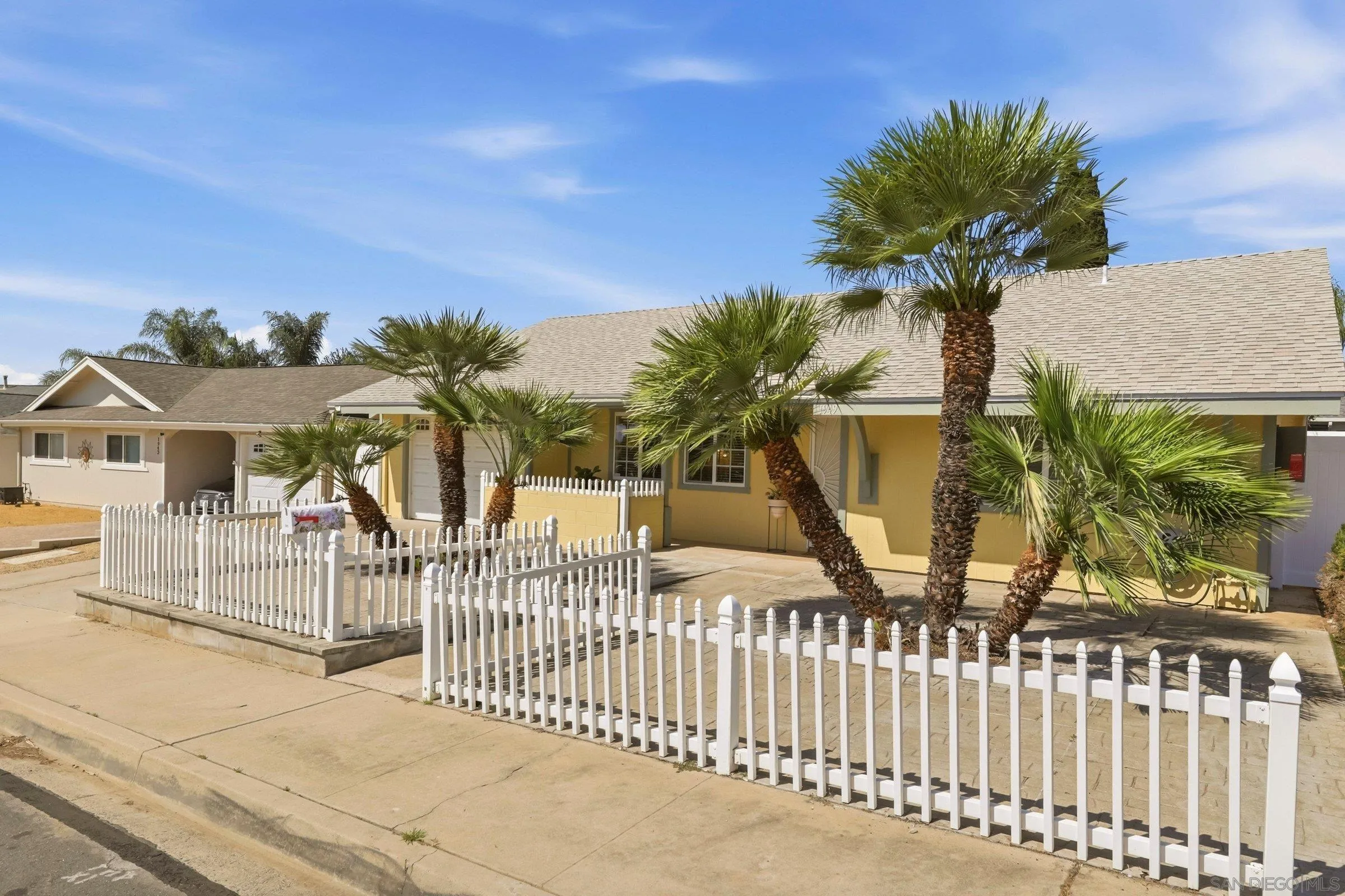 https://cdn.realtyfeed.com/cdn/127/260009496/ddcf81eda976590174433af5b8ceb5af.webp