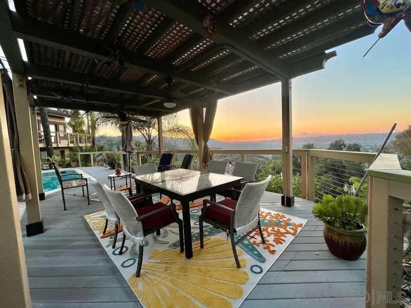 https://cdn.realtyfeed.com/cdn/127/260009497/00e368fed5f9bd559349cd614958943f.webp