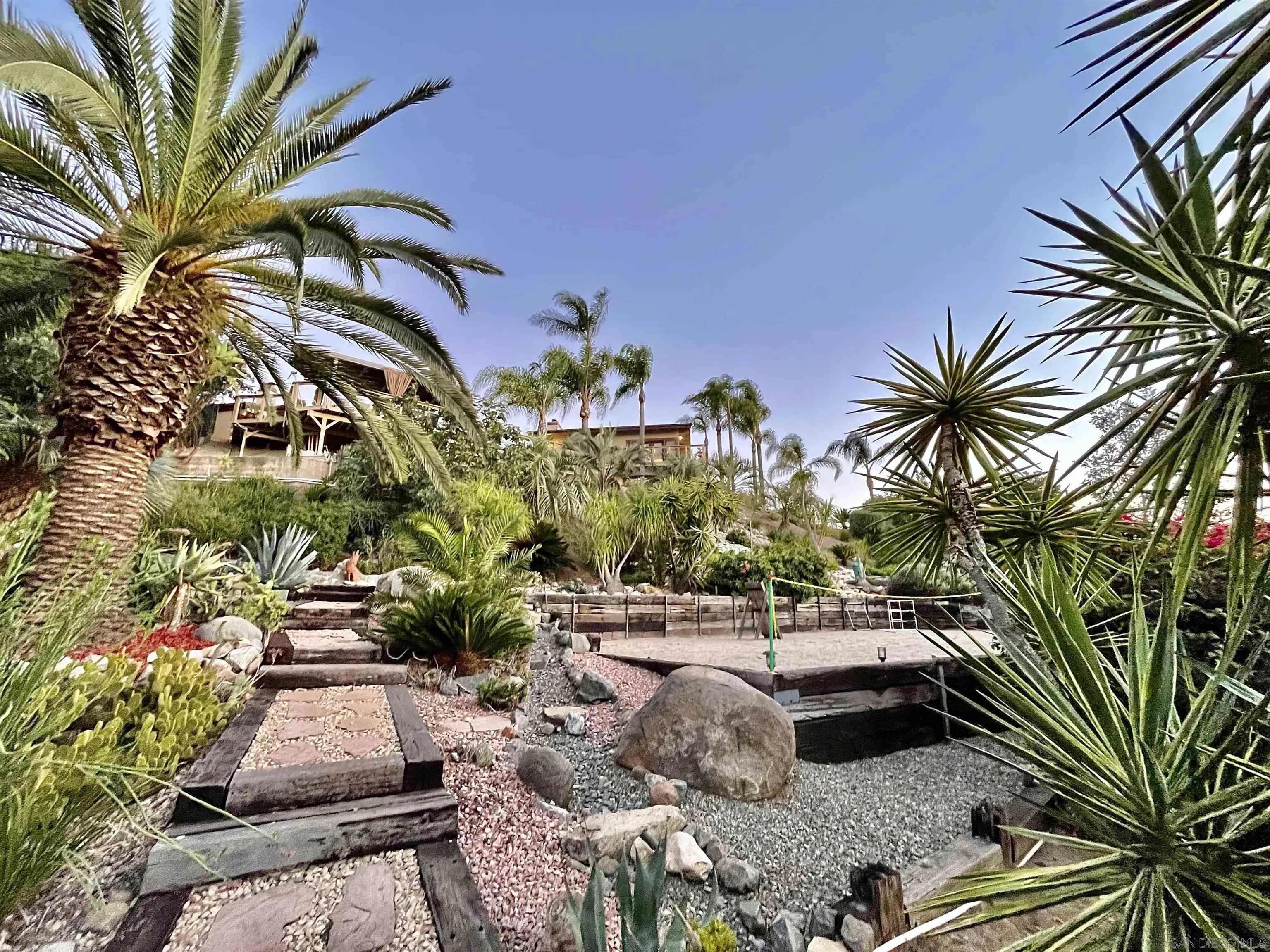 https://cdn.realtyfeed.com/cdn/127/260009497/44c543415753af02cbfe724842d18b8b.webp
