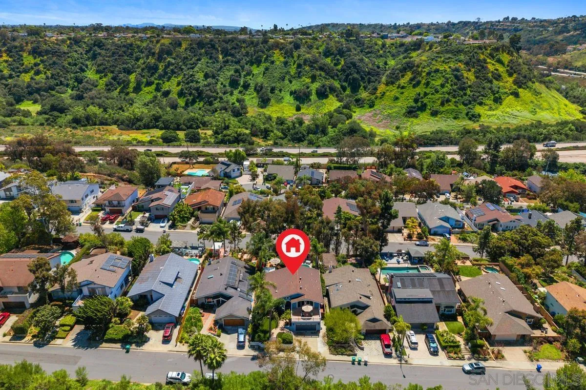 https://cdn.realtyfeed.com/cdn/127/260009499/9ec57c3c6bd55f7e57c424013a3a7018.webp